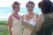 Hawaii-Style-Weddings